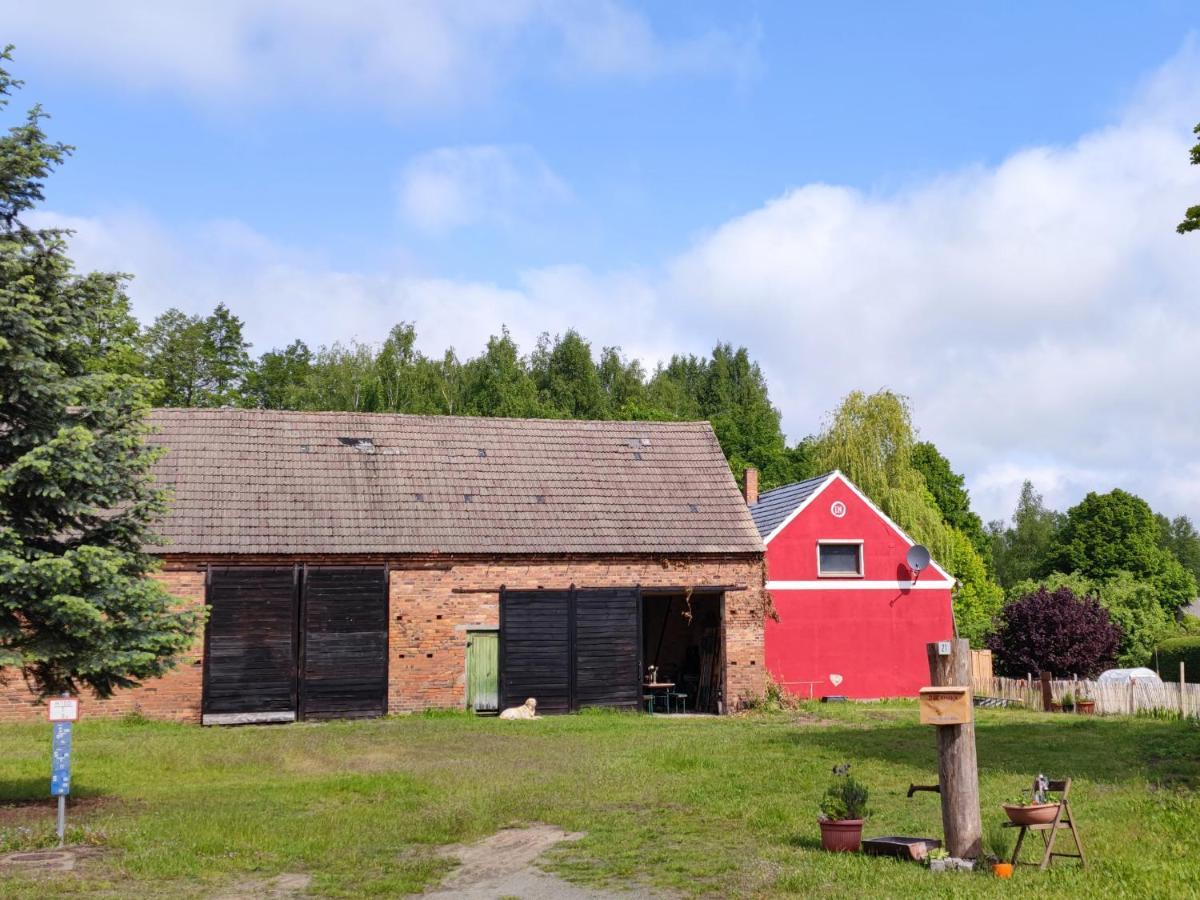 Ferienwohnung & Campingplatz Vor Dem Berg Heideblick Bagian luar foto